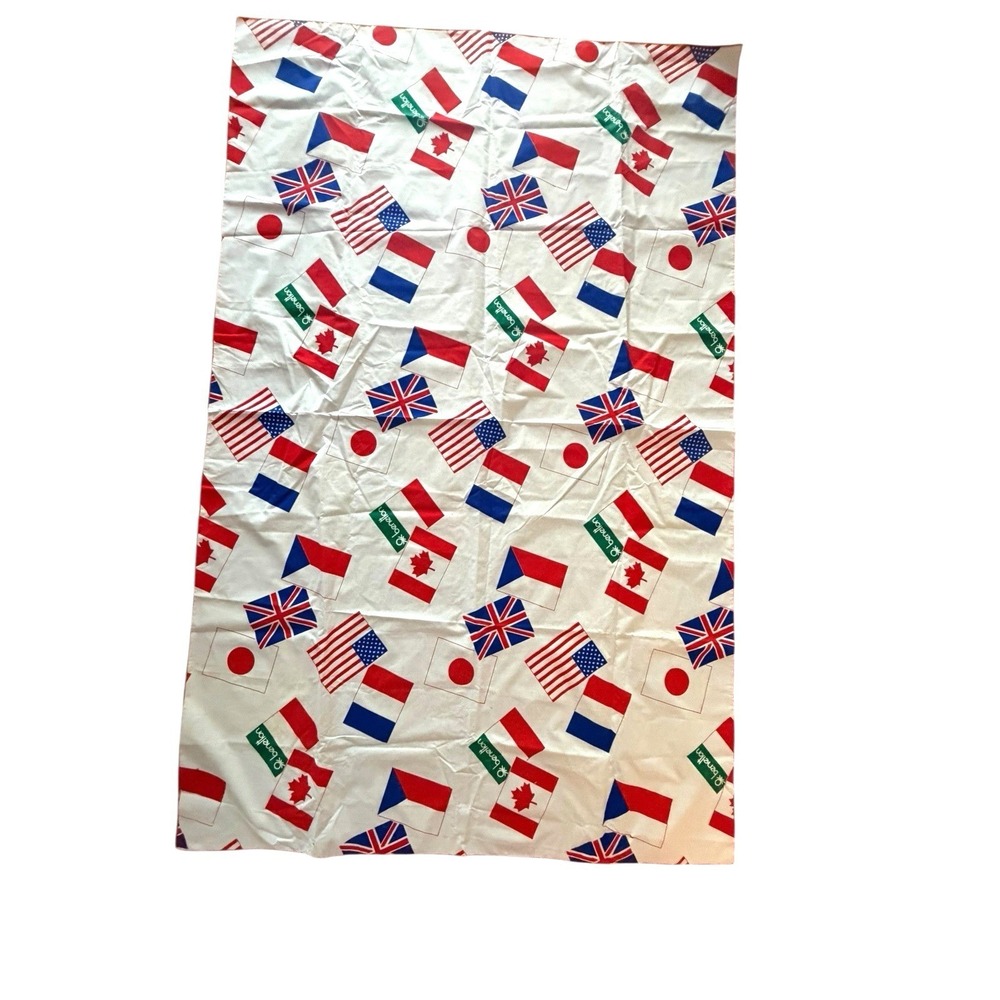 VTG United Colors of BENETTON World Flag‎ Window Curtain Tablecloth Fabric